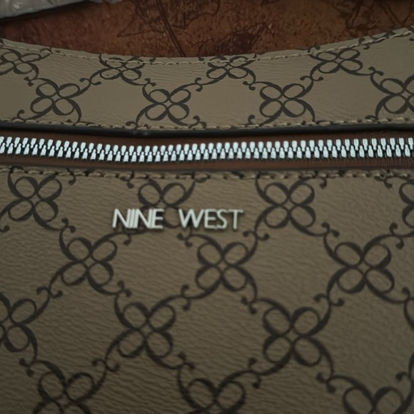 Nine West Brand New with tags Colette Mini - Picture 9 of 10